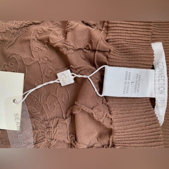 NWT Brown Strapless s dress. Textured And Stretchy Fabric - Picture 5 of 5